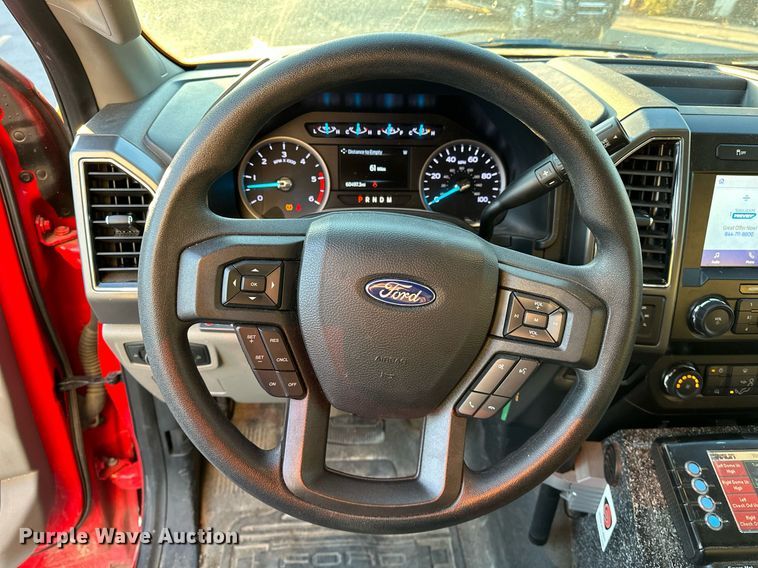 image for item LK9608 2020 Ford F350 Super Duty  ambulance