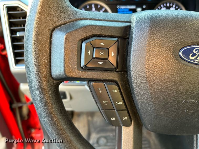 image for item LK9608 2020 Ford F350 Super Duty  ambulance