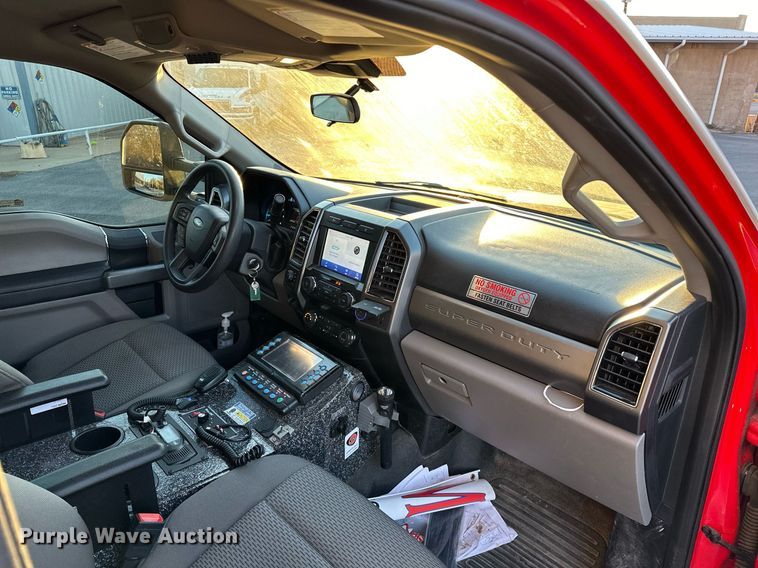 image for item LK9608 2020 Ford F350 Super Duty  ambulance