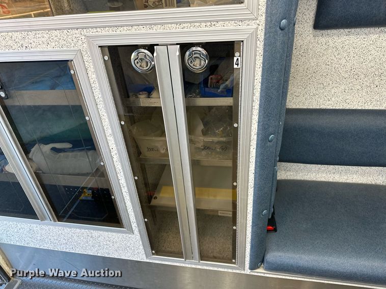 image for item LK9608 2020 Ford F350 Super Duty  ambulance