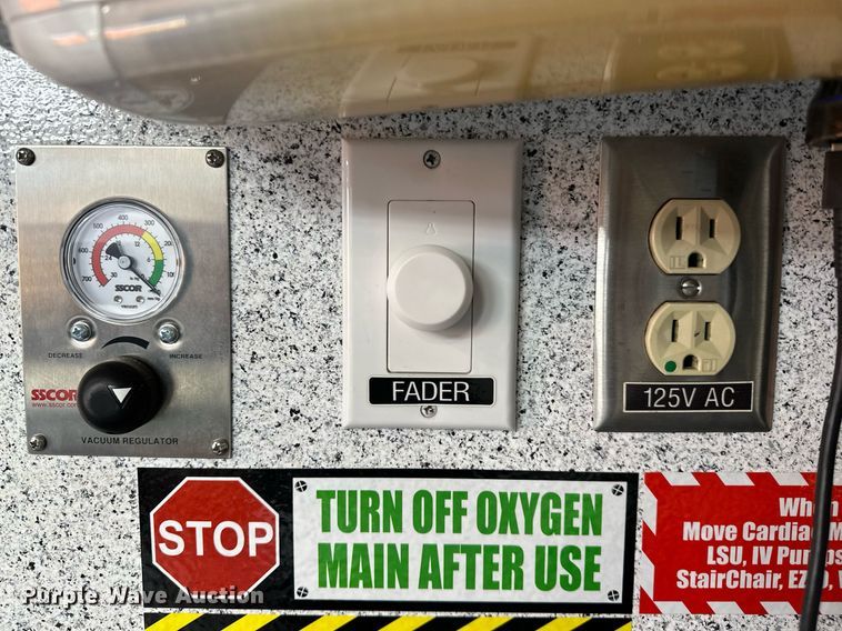 image for item LK9608 2020 Ford F350 Super Duty  ambulance