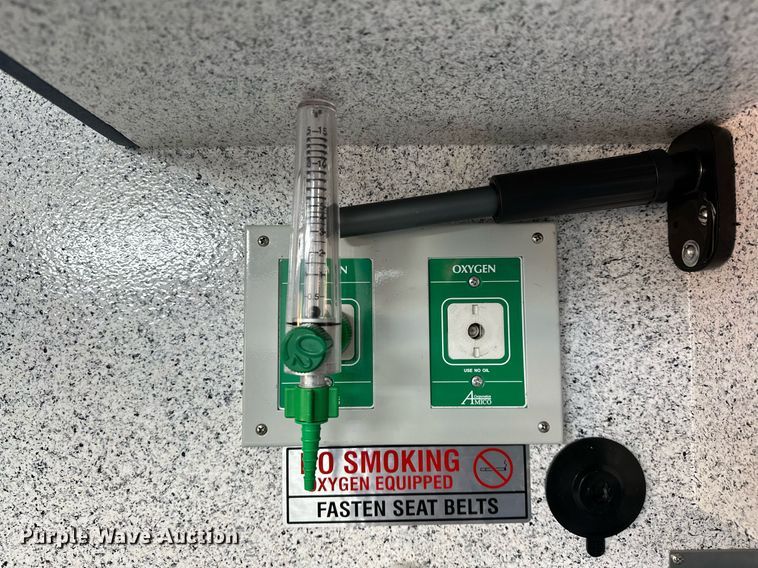 image for item LK9608 2020 Ford F350 Super Duty  ambulance