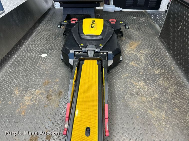 image for item LK9608 2020 Ford F350 Super Duty  ambulance