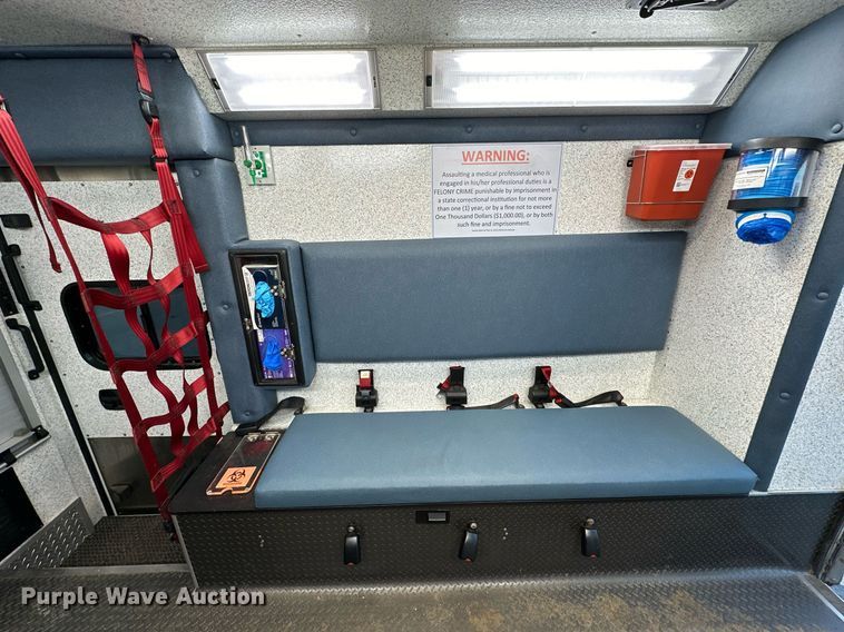 image for item LK9608 2020 Ford F350 Super Duty  ambulance