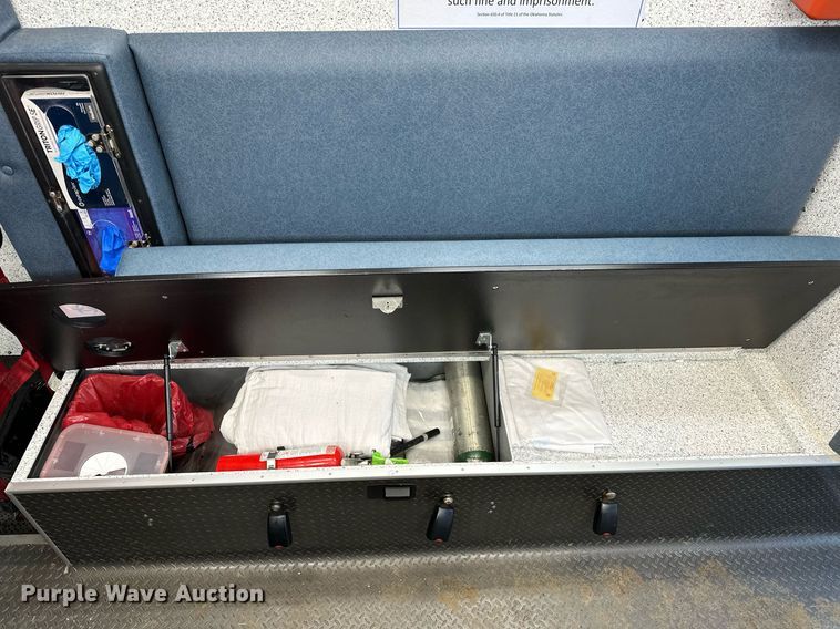 image for item LK9608 2020 Ford F350 Super Duty  ambulance