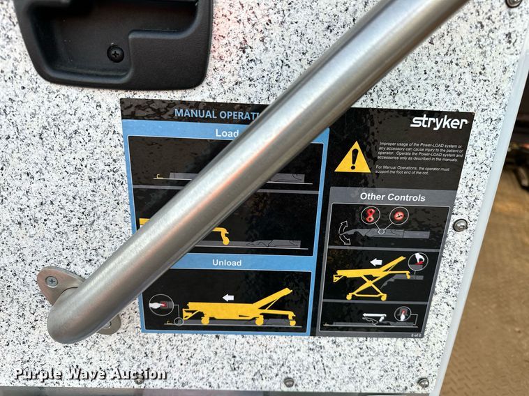 image for item LK9608 2020 Ford F350 Super Duty  ambulance