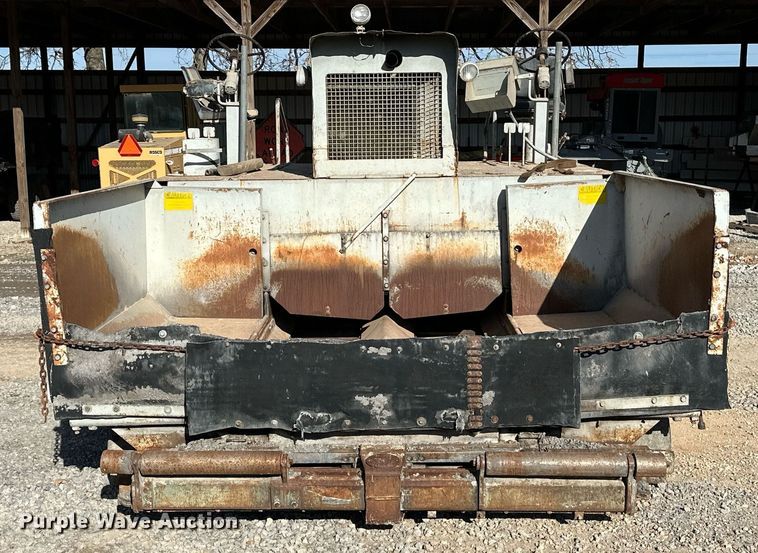 image for item LK9610 Cedarapids CR431  paver