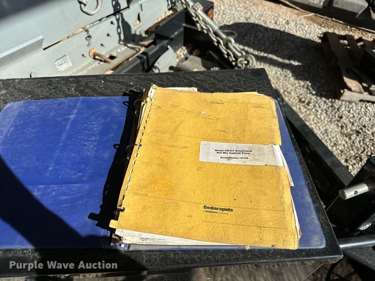 image for item LK9610 Cedarapids CR431  paver