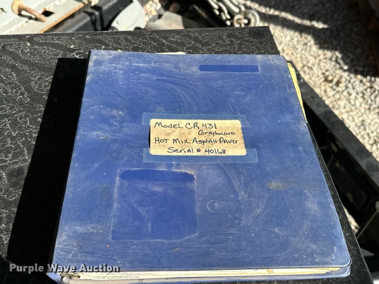 image for item LK9610 Cedarapids CR431  paver