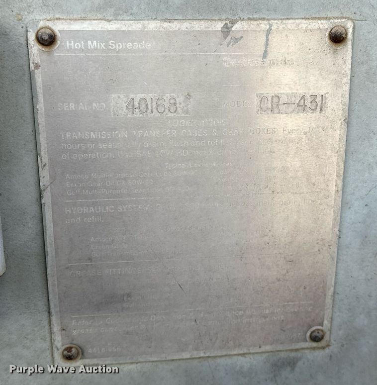 image for item LK9610 Cedarapids CR431  paver