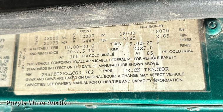 image for item LK9611 1990 International 9300  dump truck