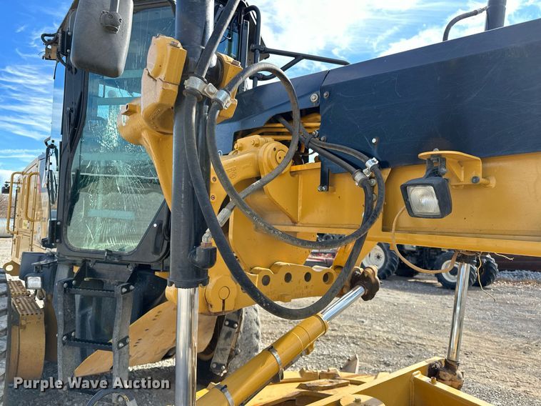 image for item LK9612 2012 Caterpillar 120M2  motor grader