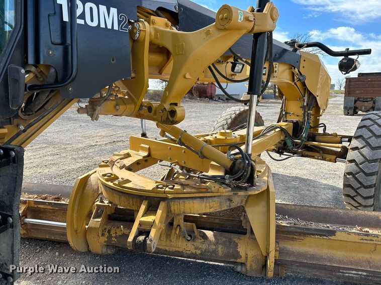 image for item LK9612 2012 Caterpillar 120M2  motor grader