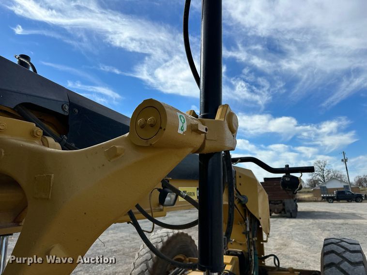 image for item LK9612 2012 Caterpillar 120M2  motor grader