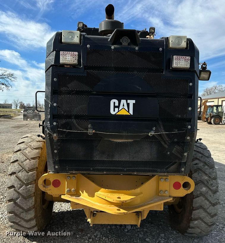 image for item LK9612 2012 Caterpillar 120M2  motor grader