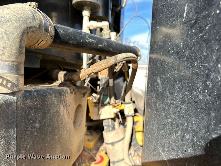 image for item LK9612 2012 Caterpillar 120M2  motor grader