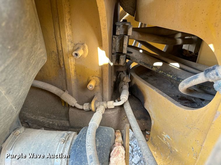 image for item LK9612 2012 Caterpillar 120M2  motor grader