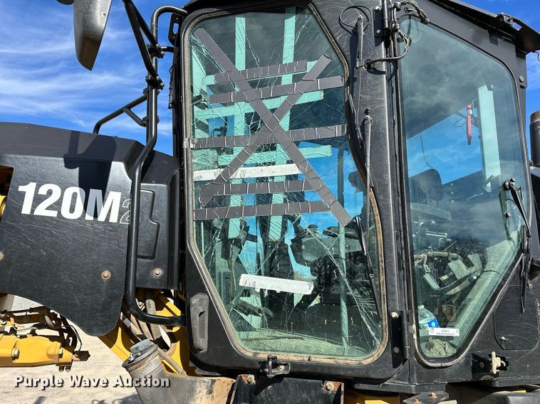 image for item LK9612 2012 Caterpillar 120M2  motor grader