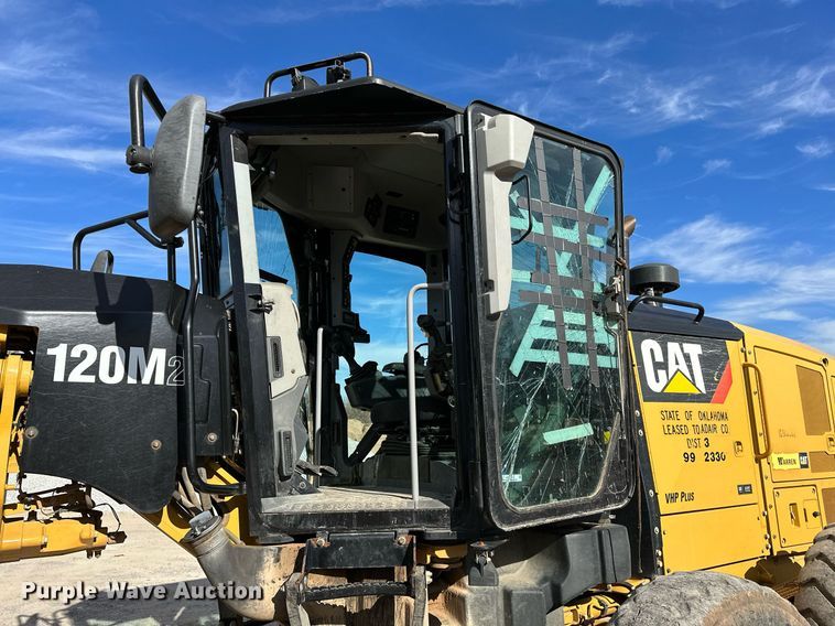 image for item LK9612 2012 Caterpillar 120M2  motor grader