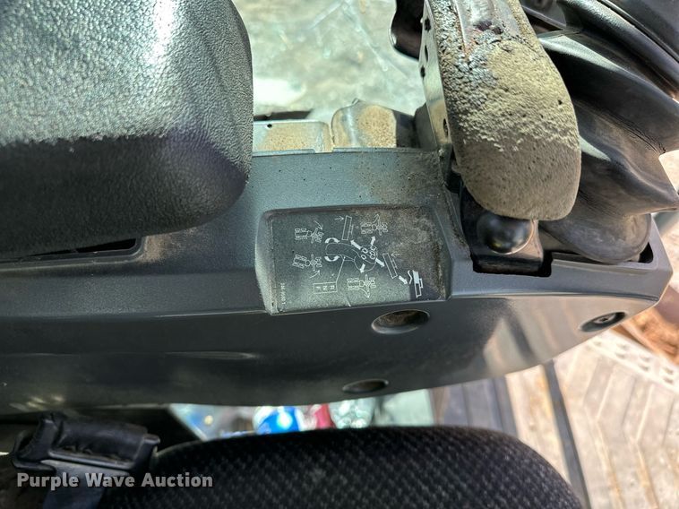 image for item LK9612 2012 Caterpillar 120M2  motor grader