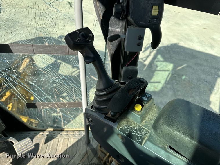 image for item LK9612 2012 Caterpillar 120M2  motor grader