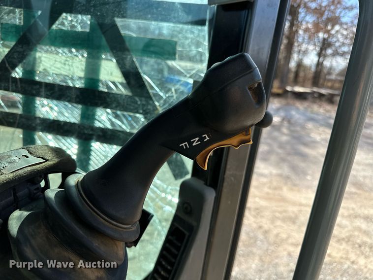 image for item LK9612 2012 Caterpillar 120M2  motor grader