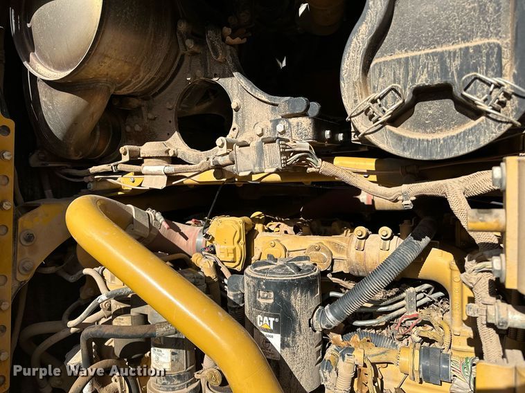 image for item LK9612 2012 Caterpillar 120M2  motor grader