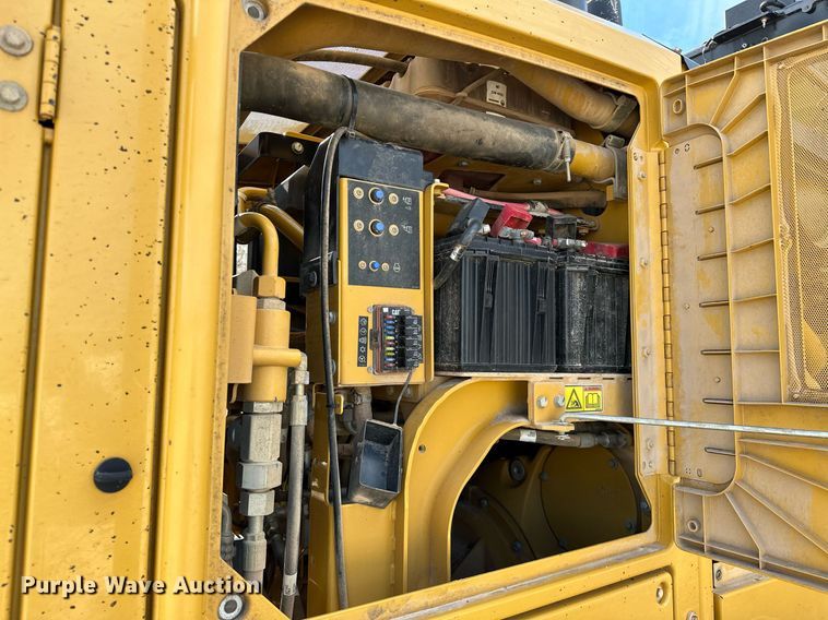 image for item LK9612 2012 Caterpillar 120M2  motor grader