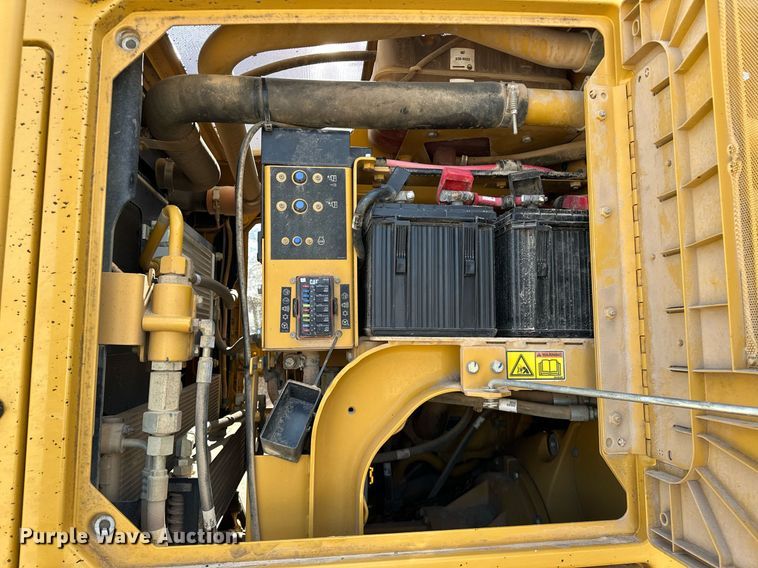 image for item LK9612 2012 Caterpillar 120M2  motor grader