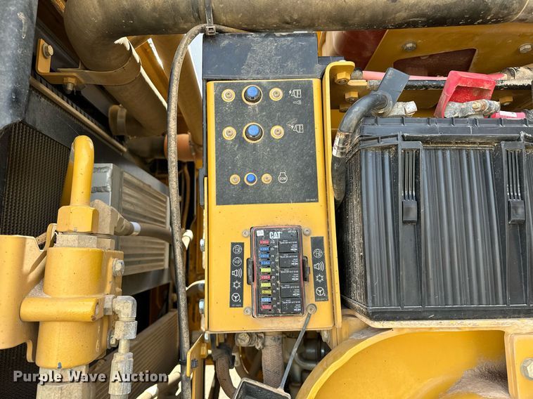 image for item LK9612 2012 Caterpillar 120M2  motor grader