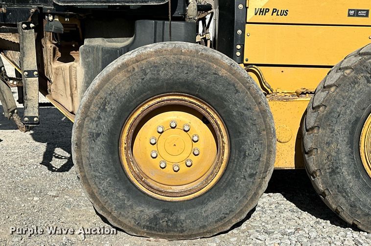 image for item LK9612 2012 Caterpillar 120M2  motor grader