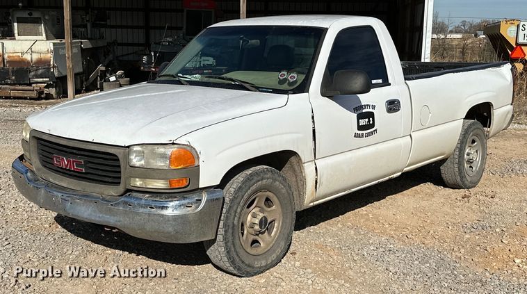 image for item LK9613 2002 GMC Sierra 1500  pickup truck