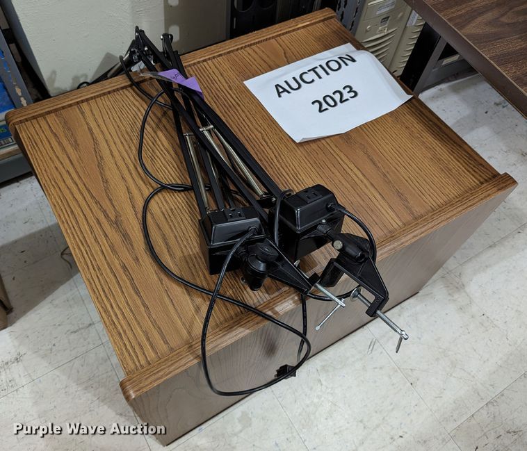 image for item LM9895 Office supplies