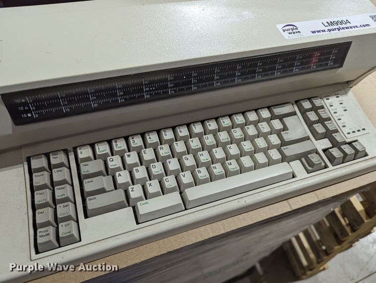 image for item LM9904 IBM Lexmark wheelwriter 3000  typewriter