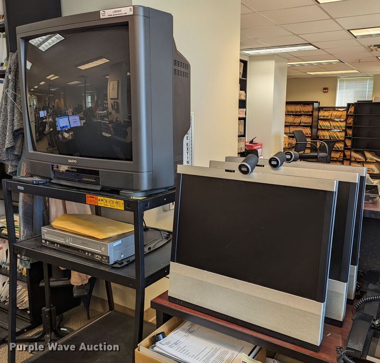 image for item LM9905 Electronics