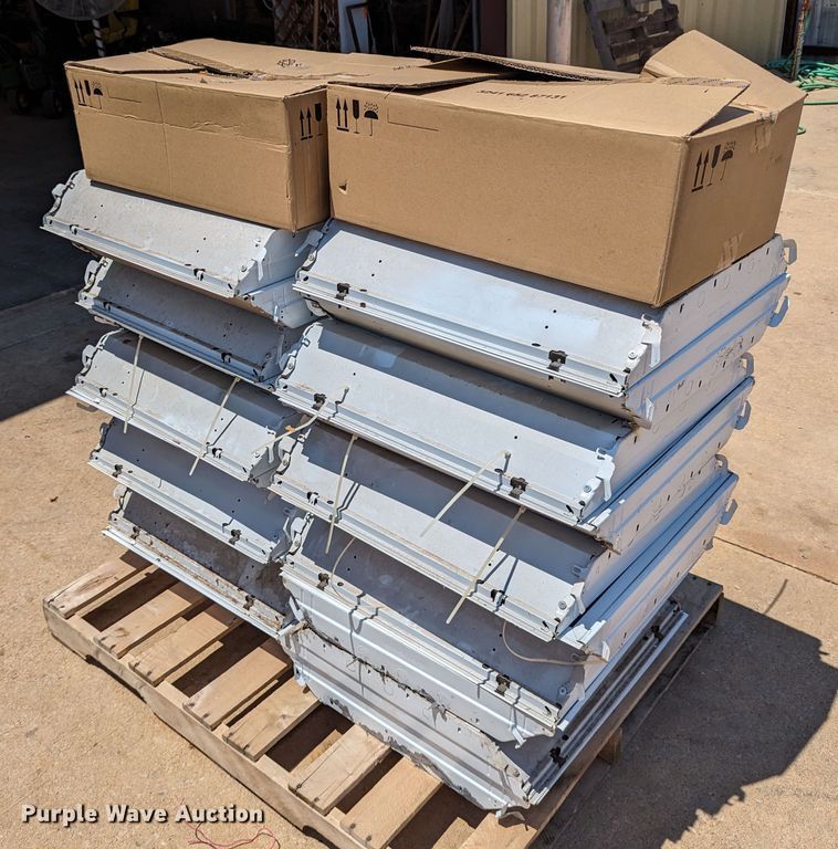 image for item LM9935 (20) 24" x 24" light fixtures