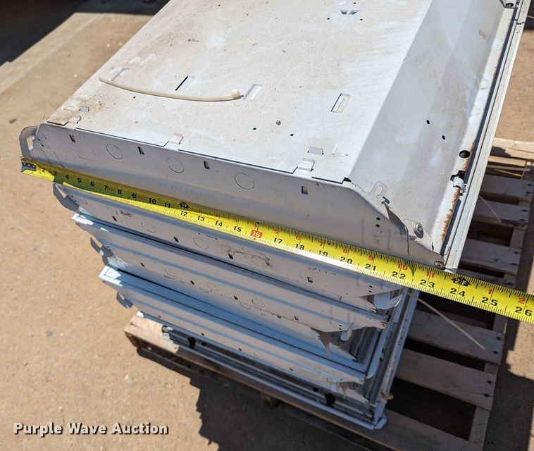 image for item LM9935 (20) 24" x 24" light fixtures