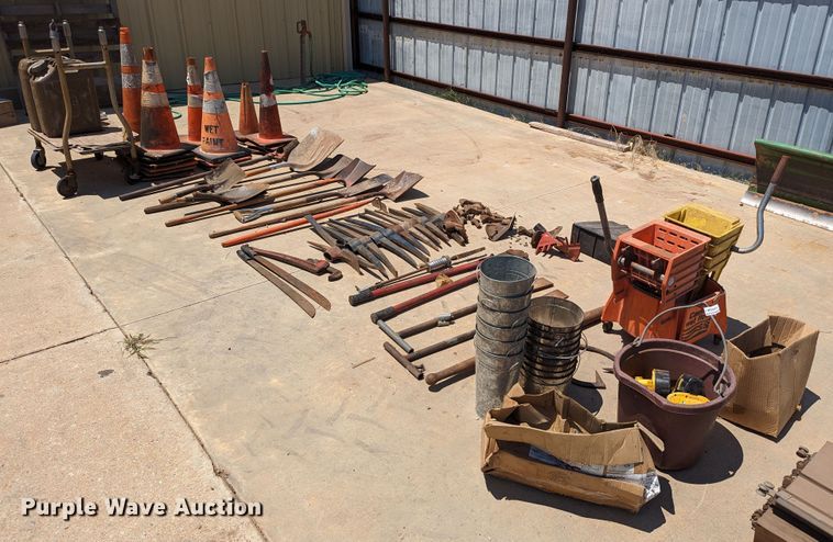 image for item LM9941 Tools