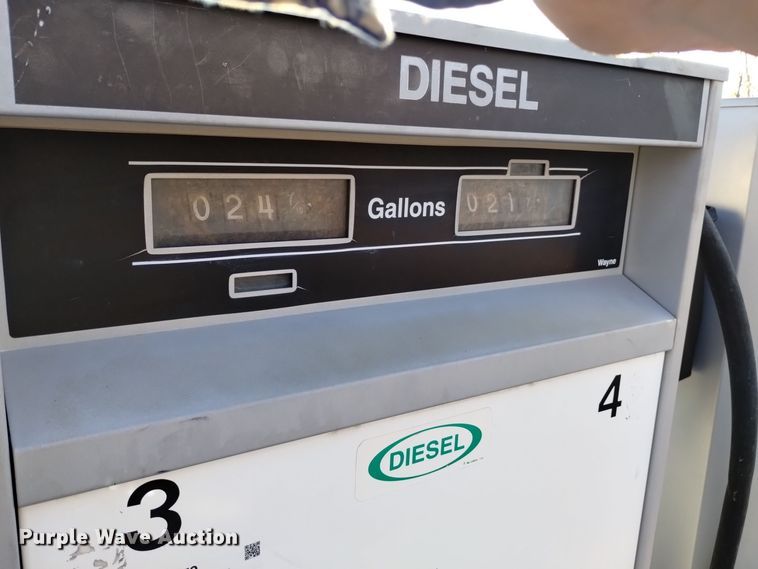 image for item LN9879 (2) Wyane fuel pumps