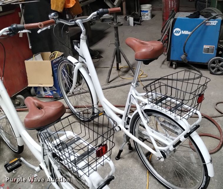 image for item LN9880 (10) Movatic bicycles