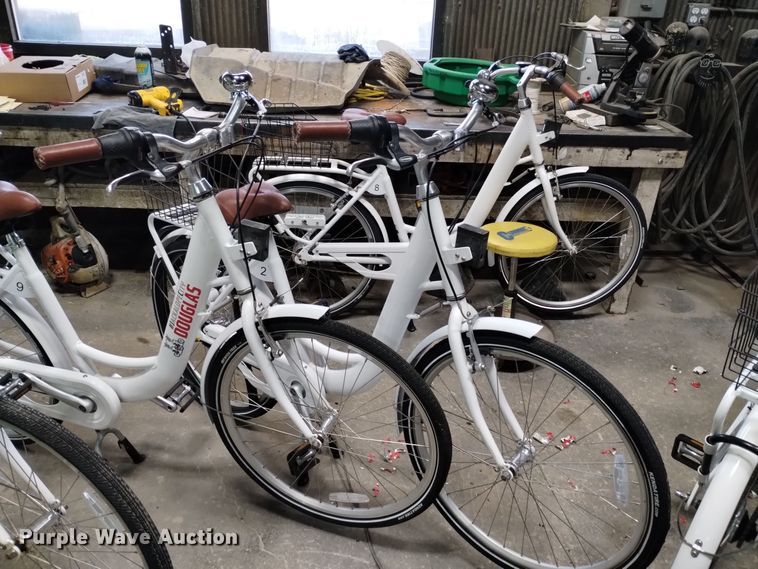 image for item LN9880 (10) Movatic bicycles