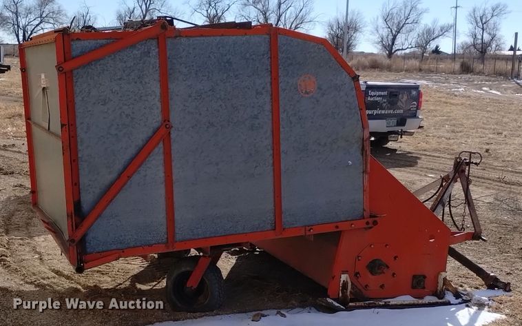 image for item LN9882 Jacobsen 720  turf sweeper