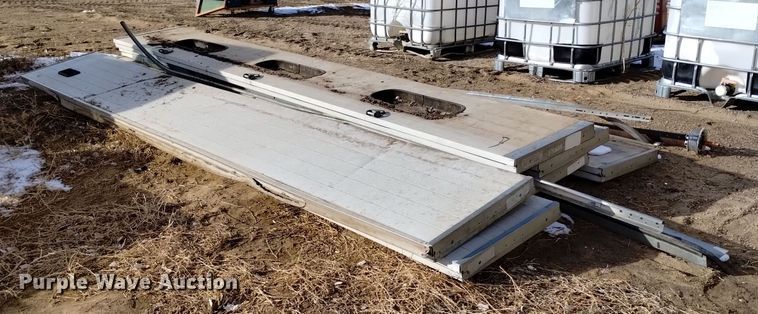 image for item LN9888 Raynor  garage door