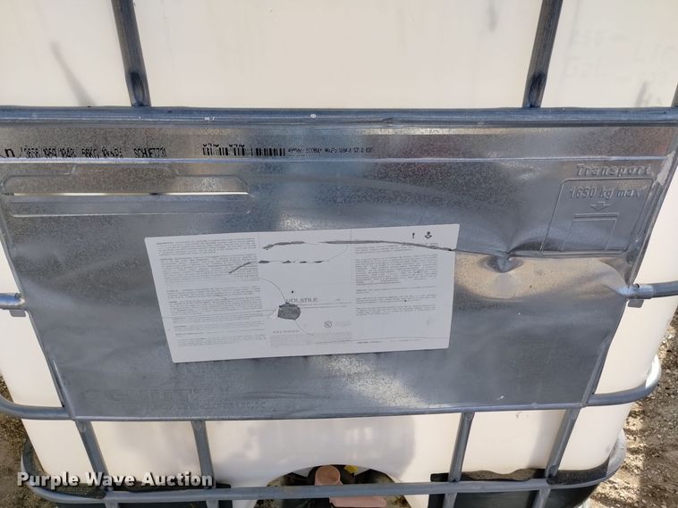 image for item LN9889 (3) poly totes