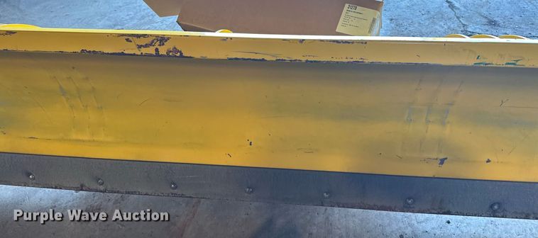 image for item LO9328 9' W snow plow