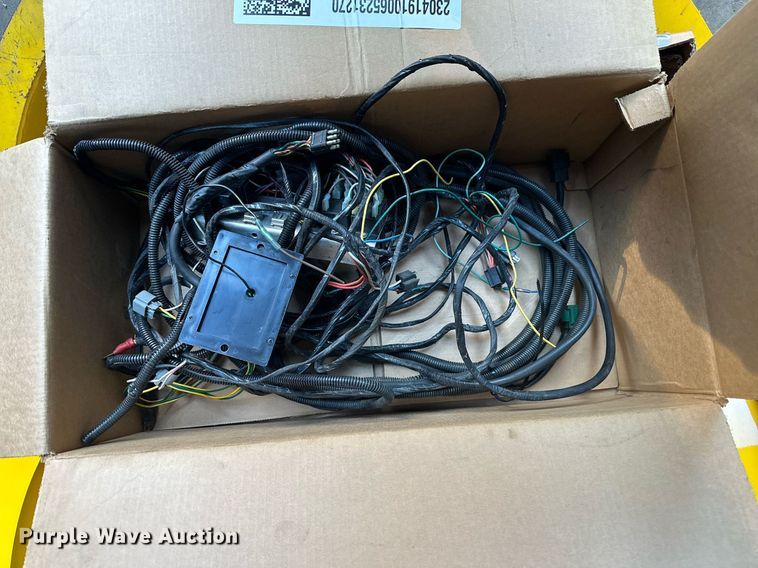 image for item LO9328 9' W snow plow