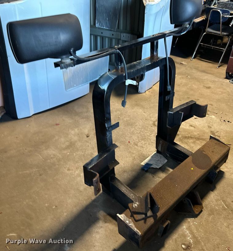 image for item LO9329 9' W snow plow