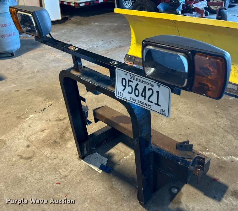 image for item LO9329 9' W snow plow