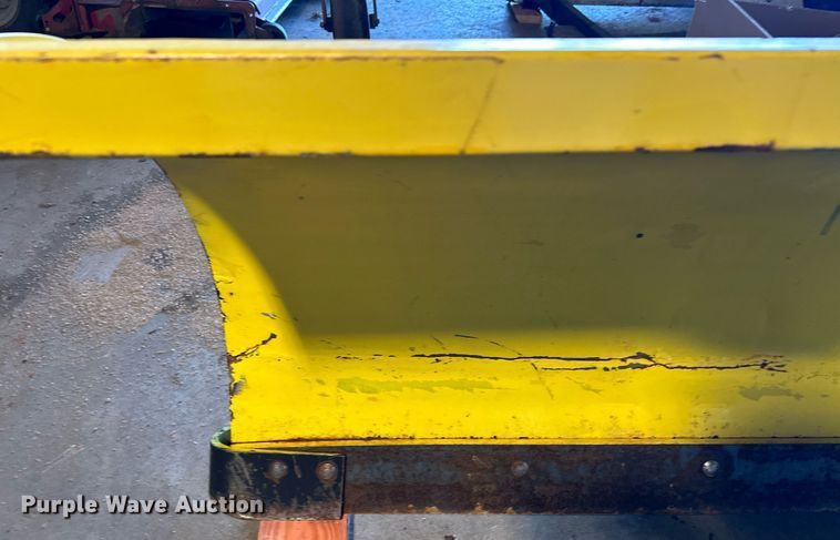 image for item LO9329 9' W snow plow