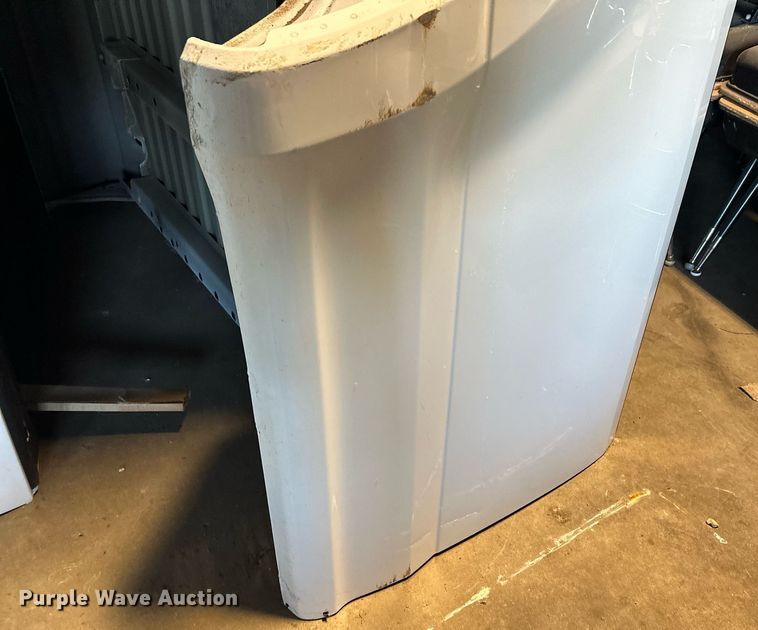 image for item LO9330 (2) truck beds